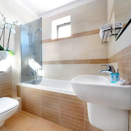 T&t Hotel Poznan